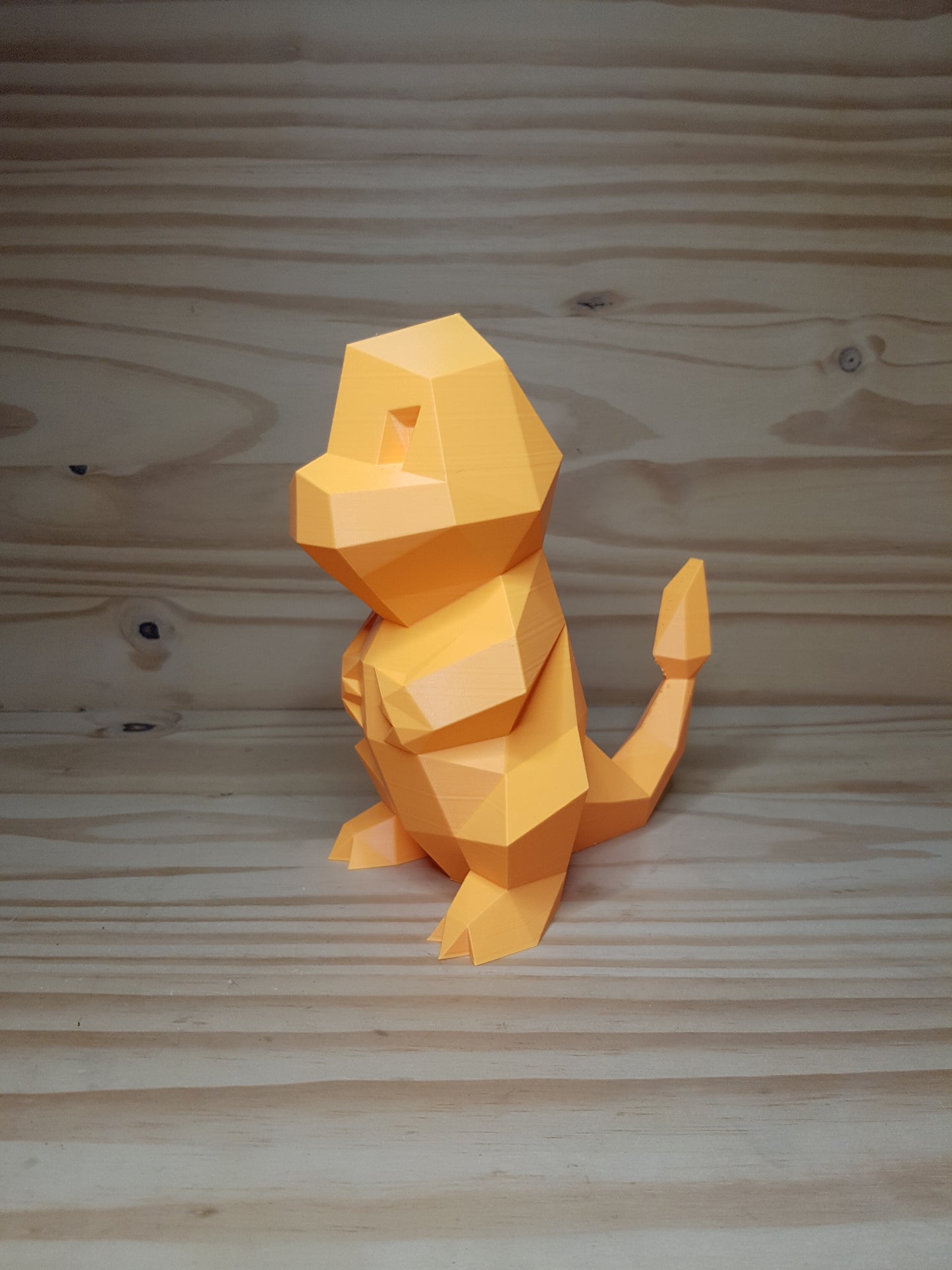 #004 Low Poly