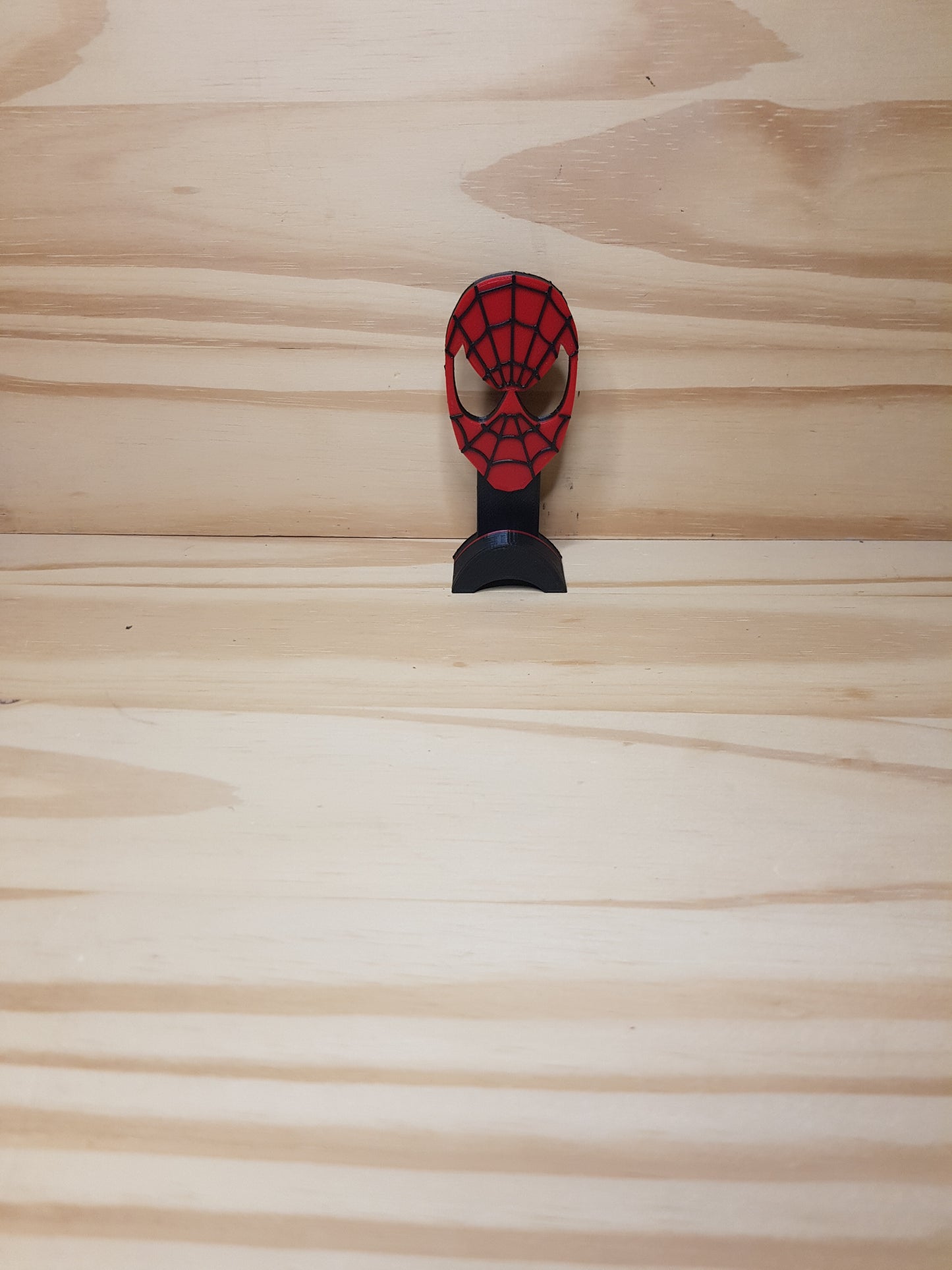 Support Spiderman